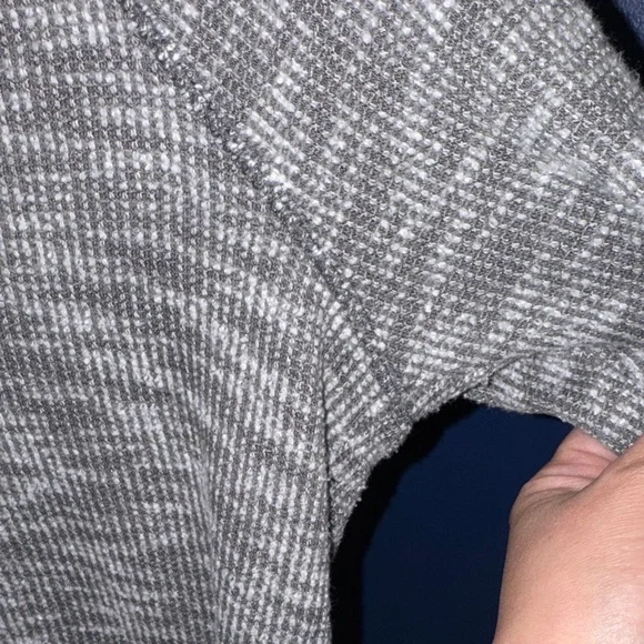 Inspired Hearta- Women’s Grey and White Striped Hoodie Size Large - Picture 6 of 14